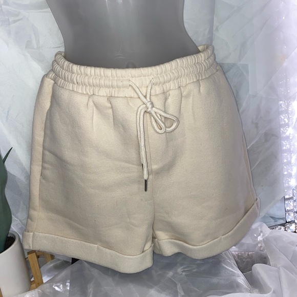 Nova Sport Shorts - Picture 1 of 6